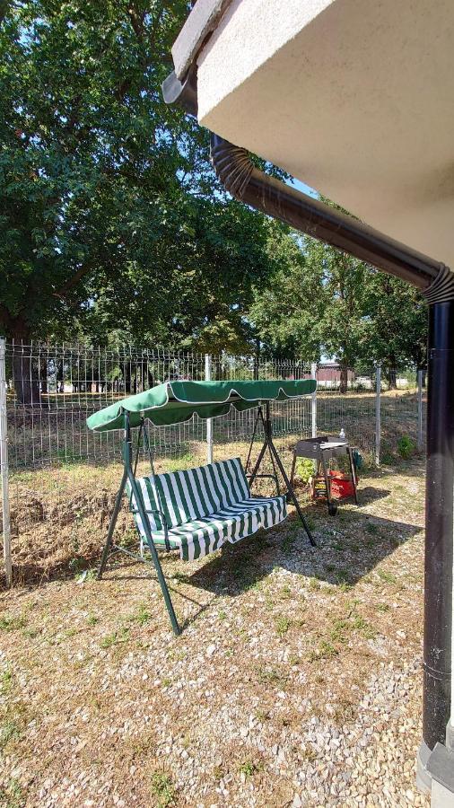 אורדאה Zola Guest House מראה חיצוני תמונה