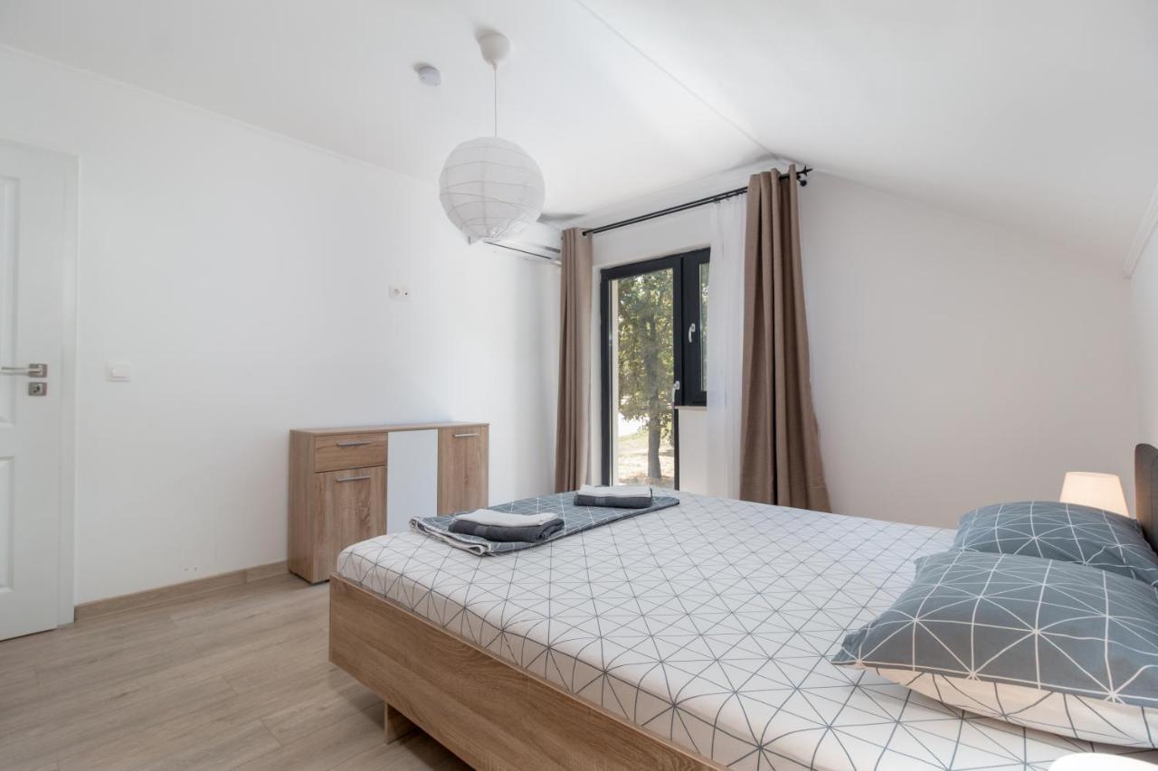 אורדאה Zola Guest House מראה חיצוני תמונה