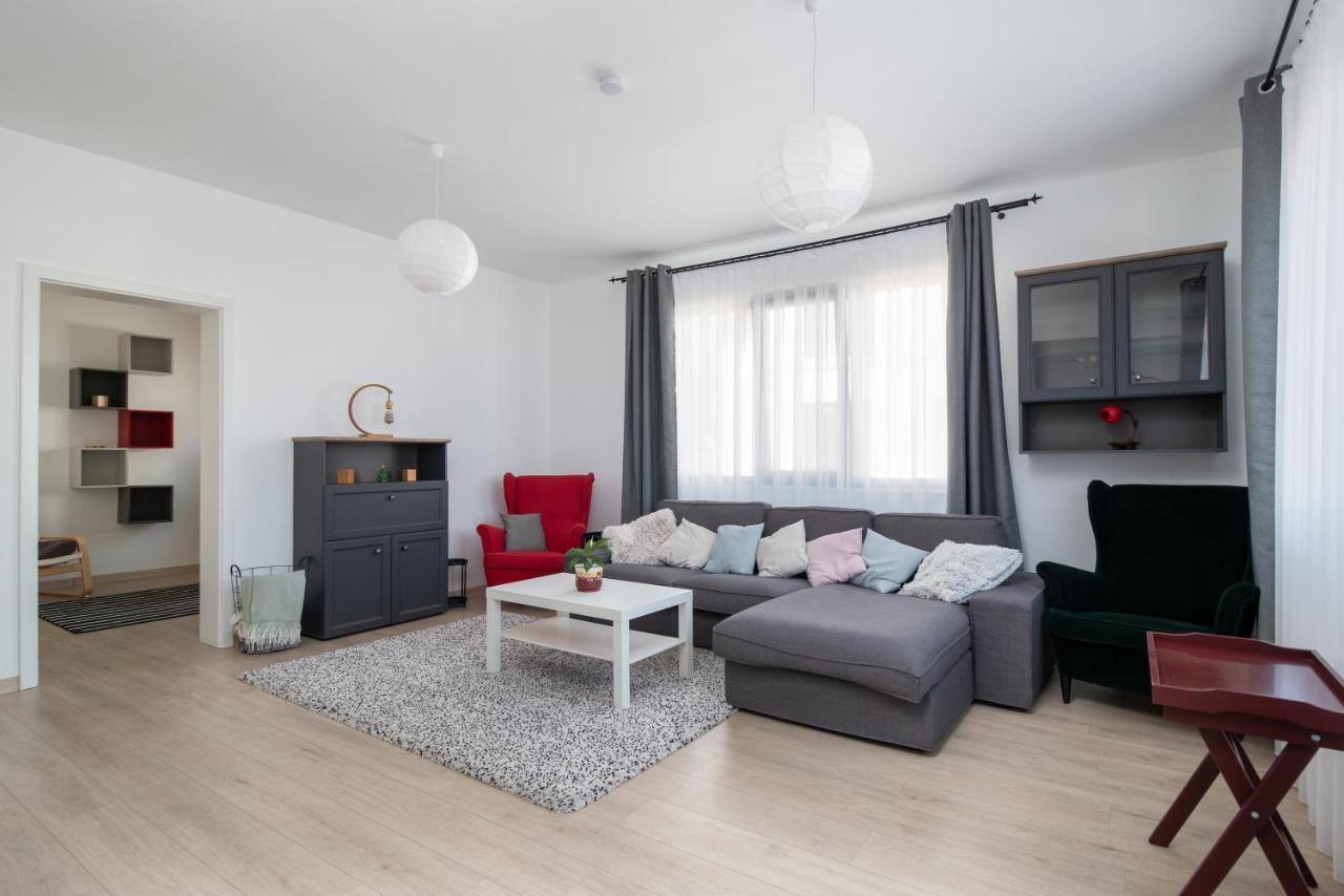 אורדאה Zola Guest House מראה חיצוני תמונה